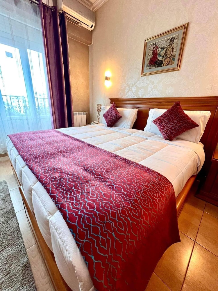 Hotel Maraval Oran 24/50