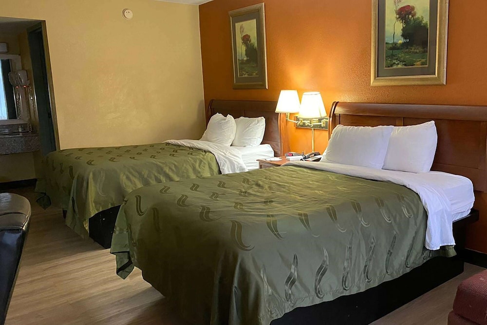 Ramada by Wyndham Rome Verona 17/47