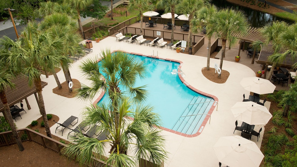 Holiday Inn Express Hilton Head Island 7/77
