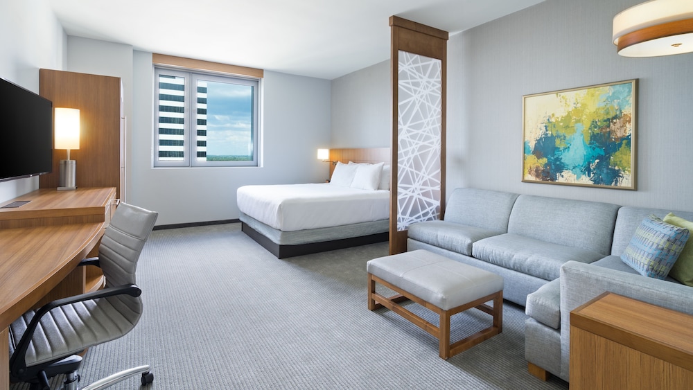 Hyatt Place St Petersburg/Downtown 13/30