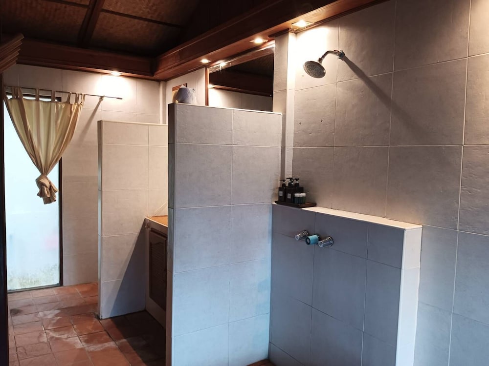 Faye Orchid Resort 8/50