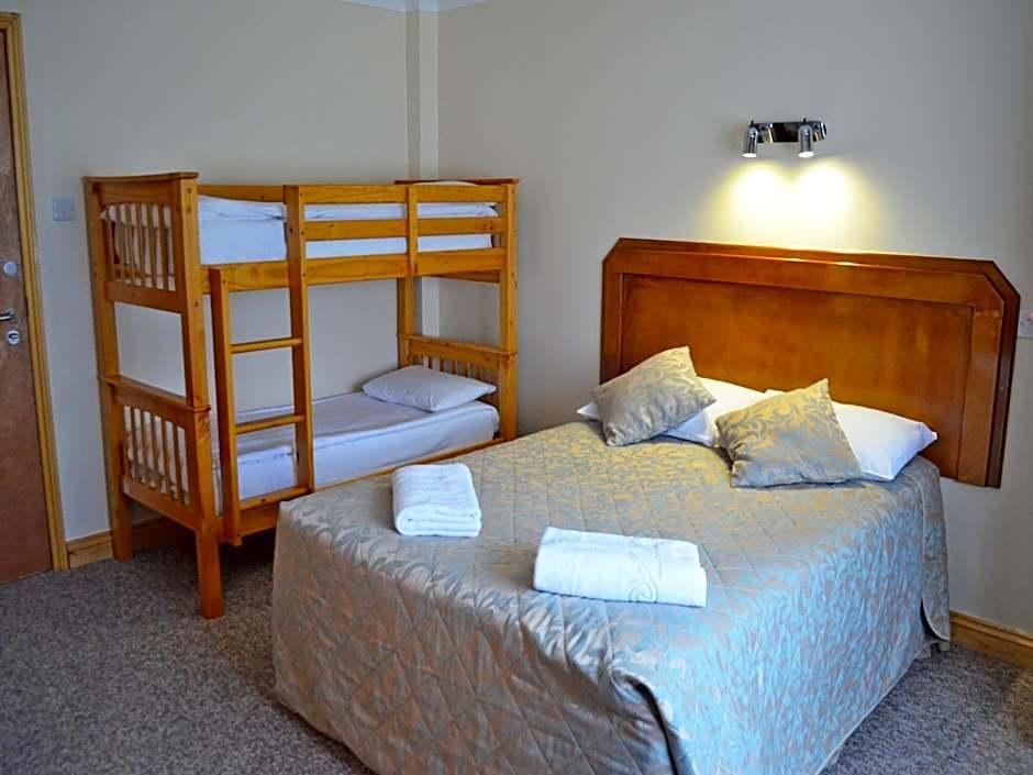 Gatwick Cambridge Hotel 18/53