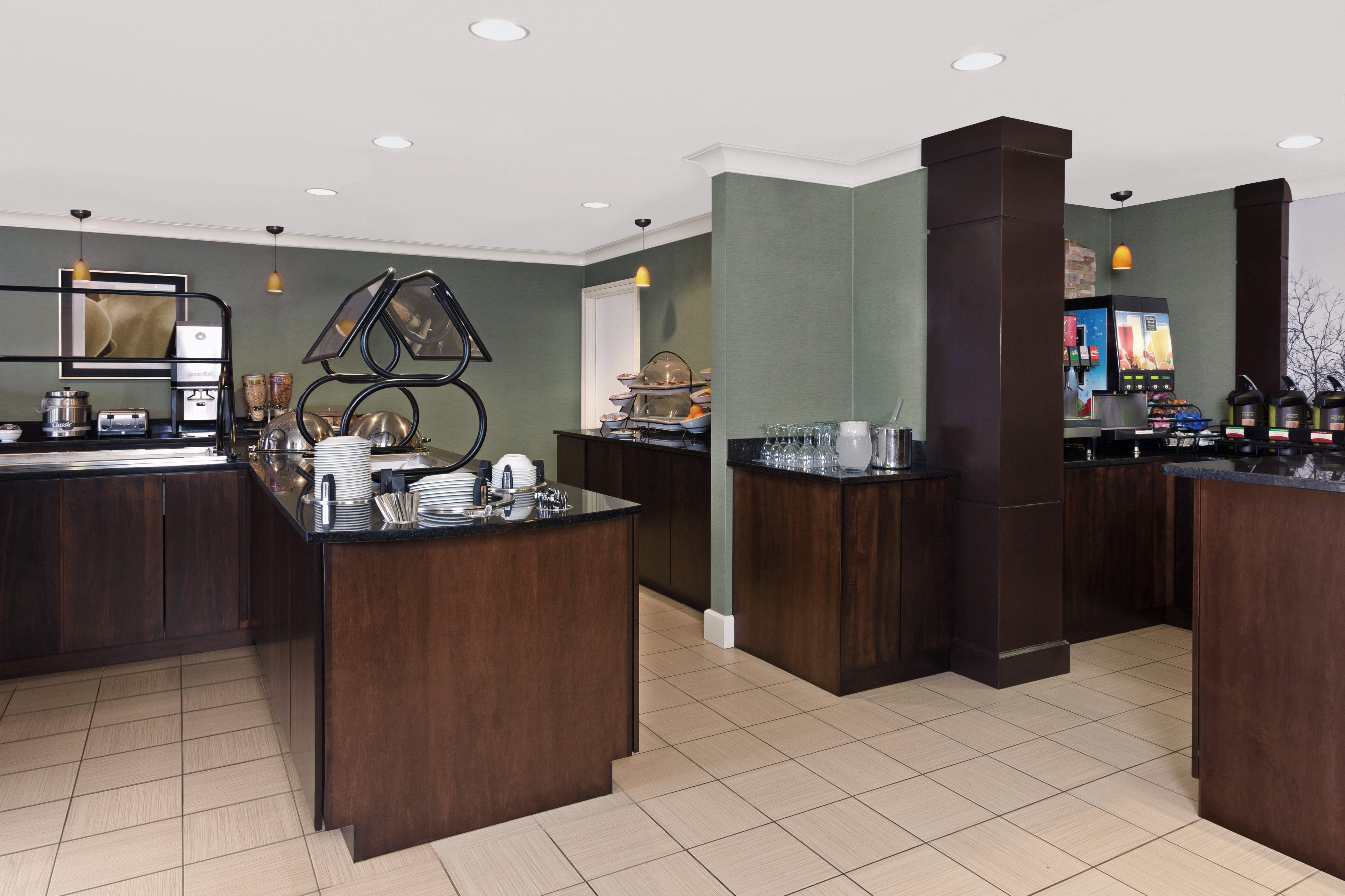 Staybridge Suites Springfield South 11/61