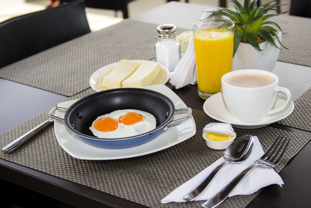 HOTEL LLERAS 10 38/63