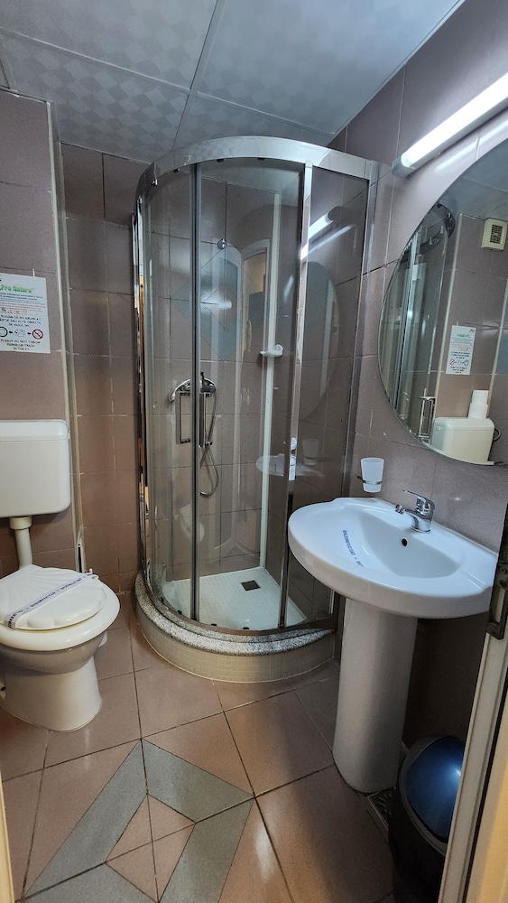 Arion Hotel 48/50
