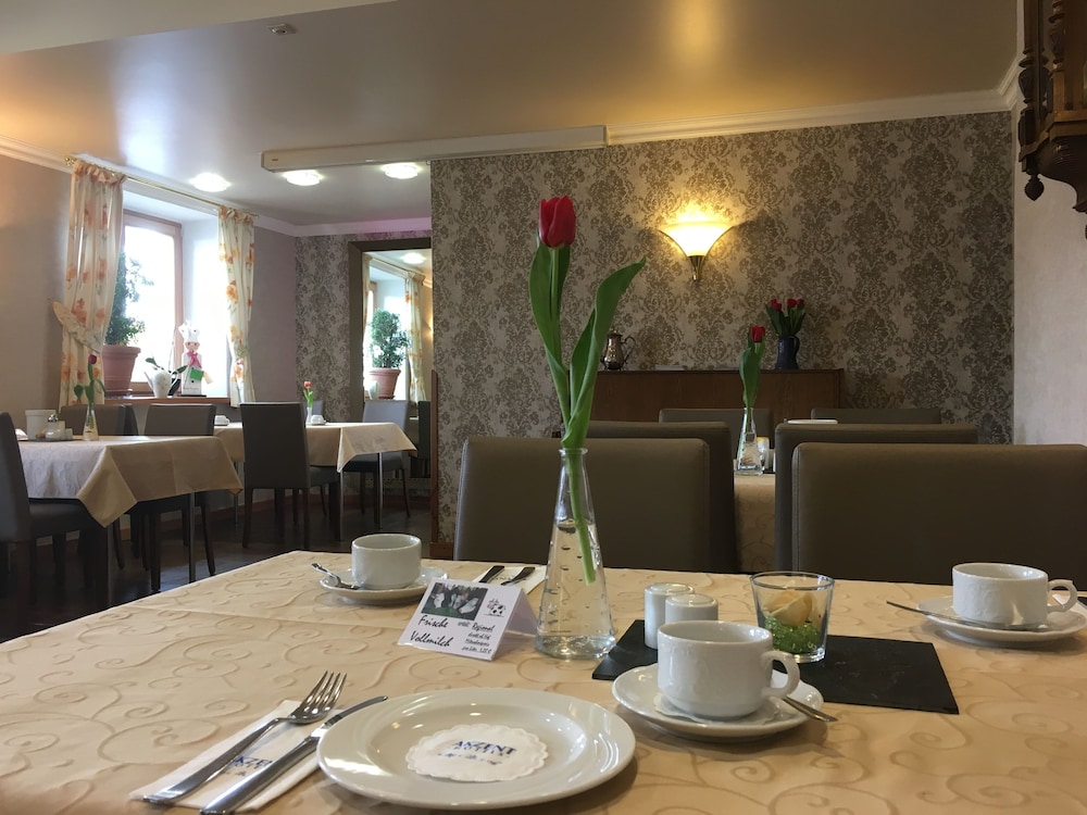 AKZENT Hotel Murrer 46/63