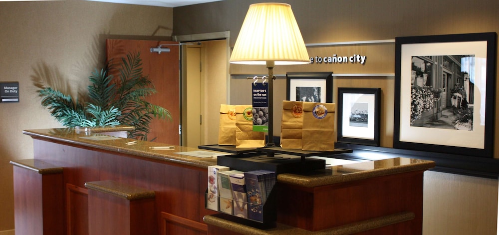 Hampton Inn Canon City 15/32