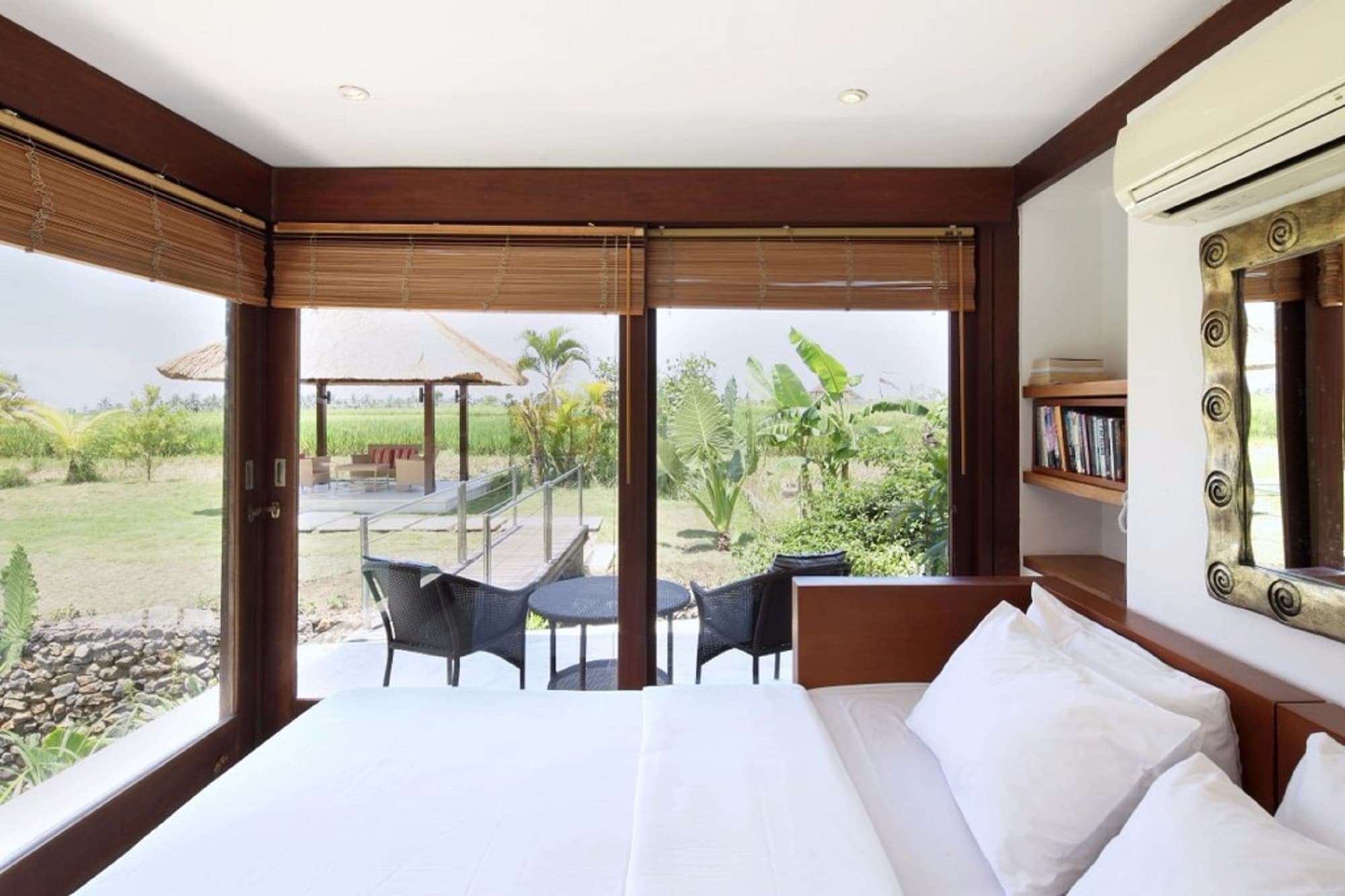 1 BEDROOM, VILLA, PRIVATE POOL