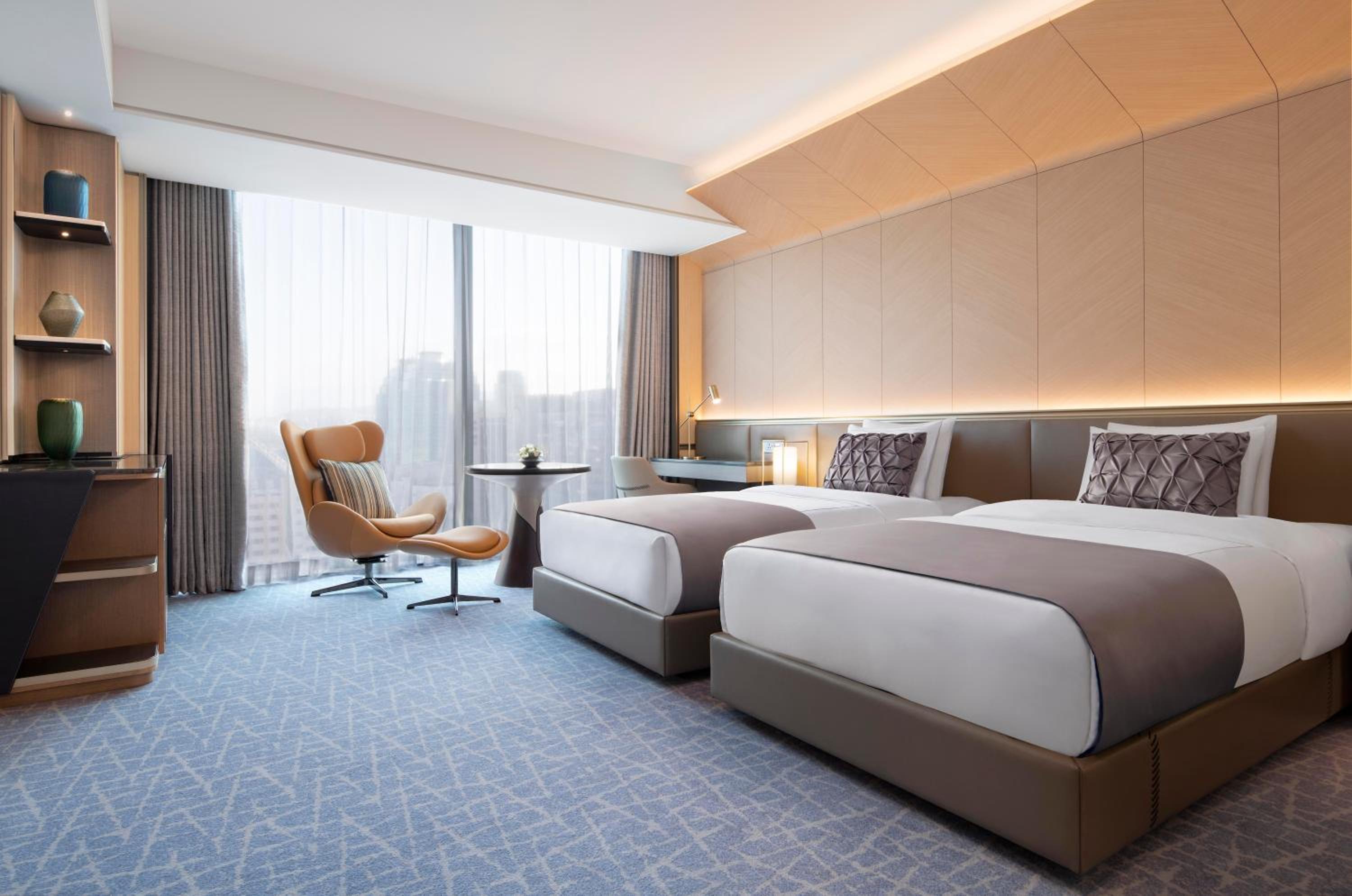 Fairmont Gold, Single Bed