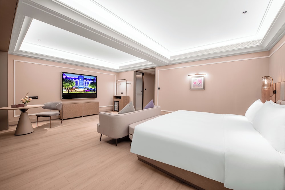 Mercure Chongqing Times Paradise Walk 8/50
