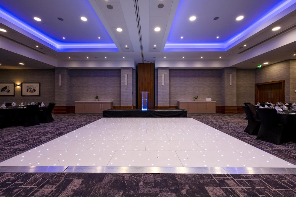 Radisson Blu Hotel Durham 13/86
