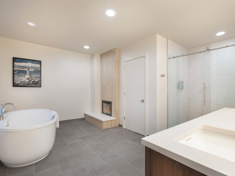 Hyatt Carmel Highlands 50/50