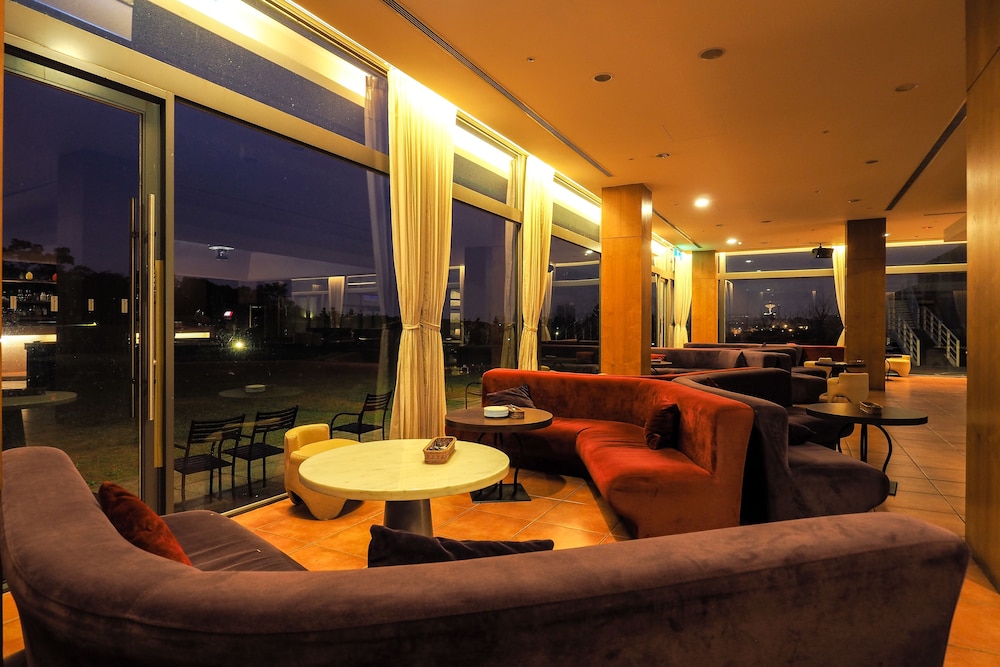 South Garden Hotels And Resorts 45/64