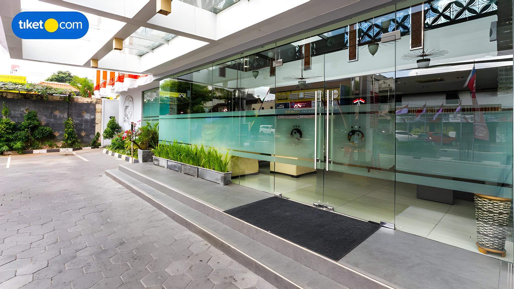 Arjuna Hotel Yogyakarta 3/28