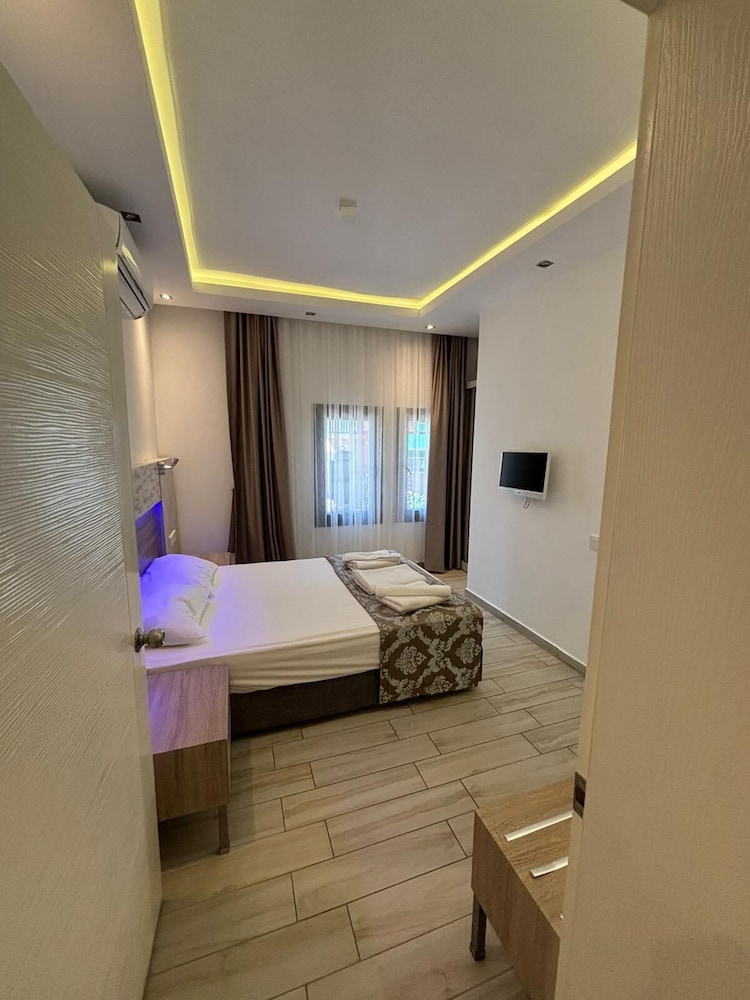 Sardunya Otel 37/50