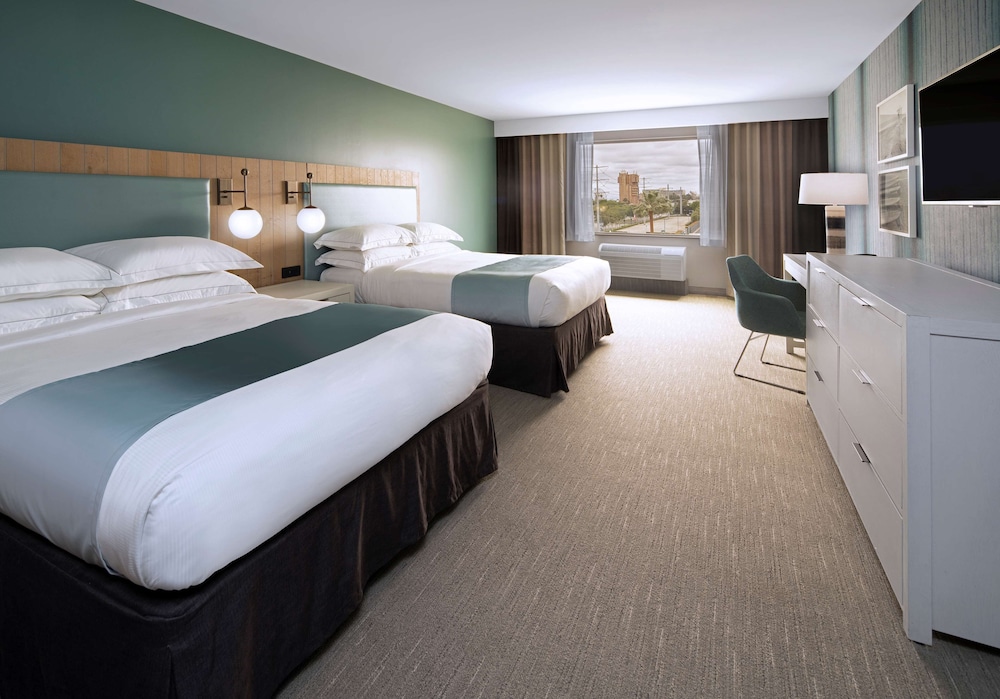 SunCoast Park Hotel Anaheim Resort, Tapestry by Hilton 12/36