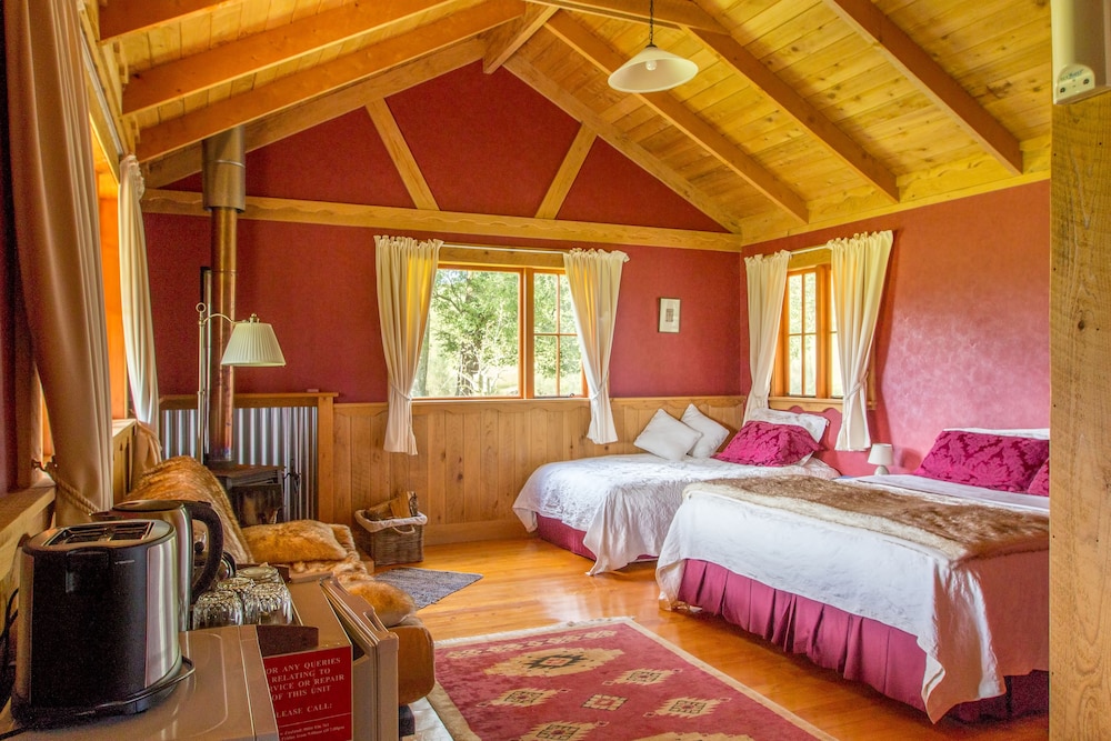 The River Lodge 19/65