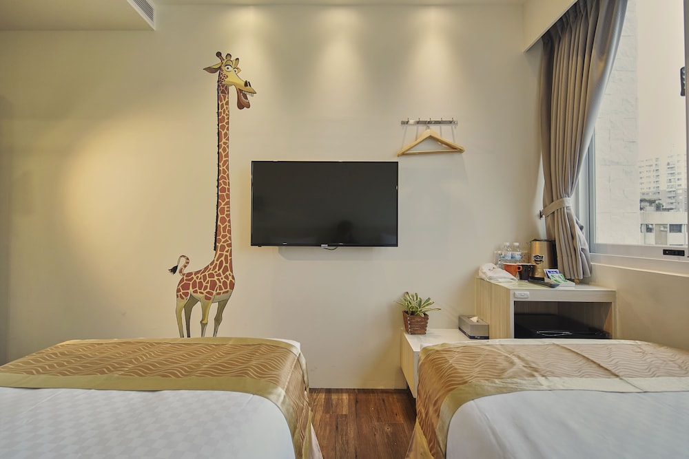 M-Hotel 28/62
