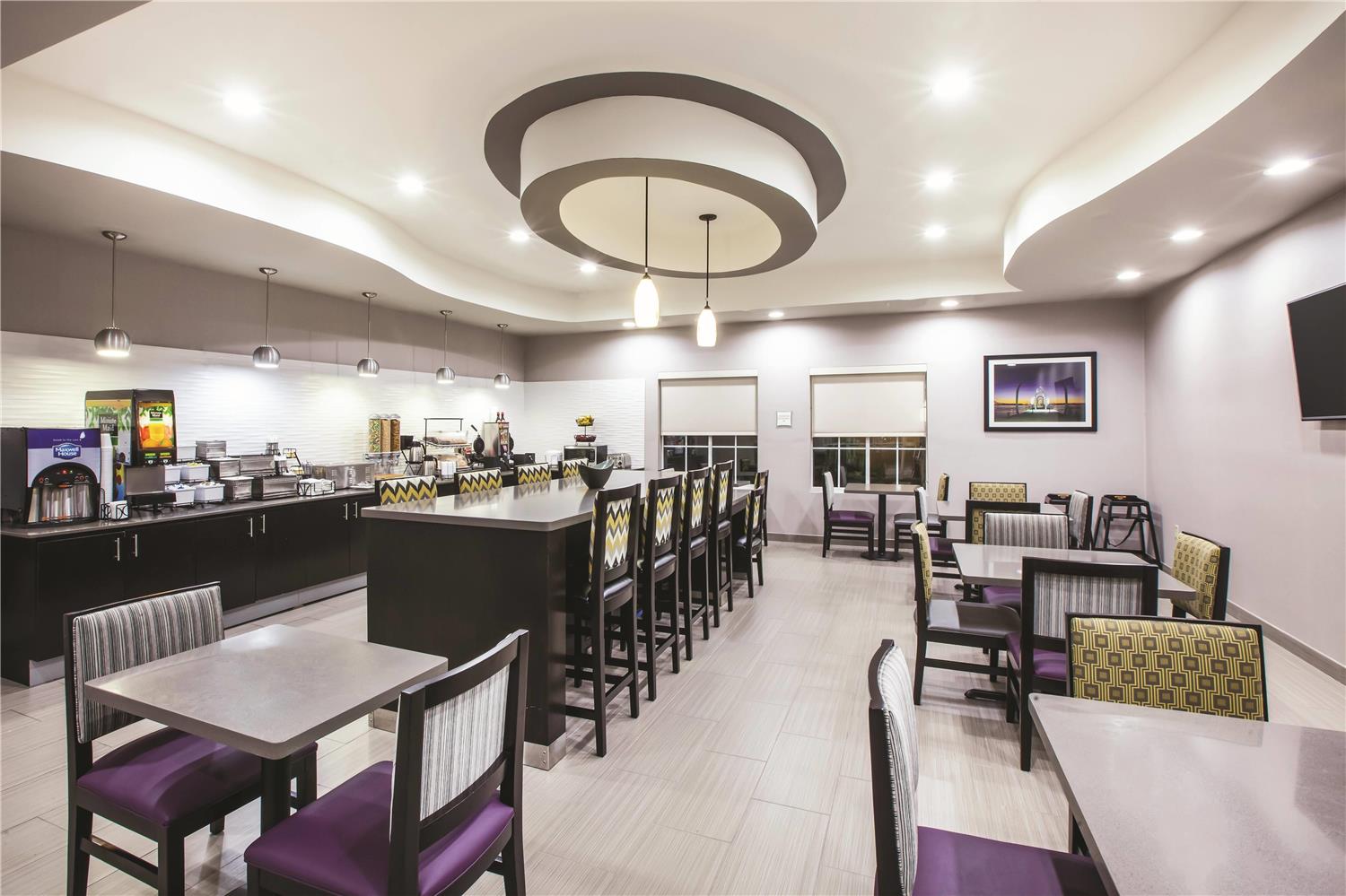La Quinta Inn & Suites by Wyndham Baton Rouge Denham Springs 26/44