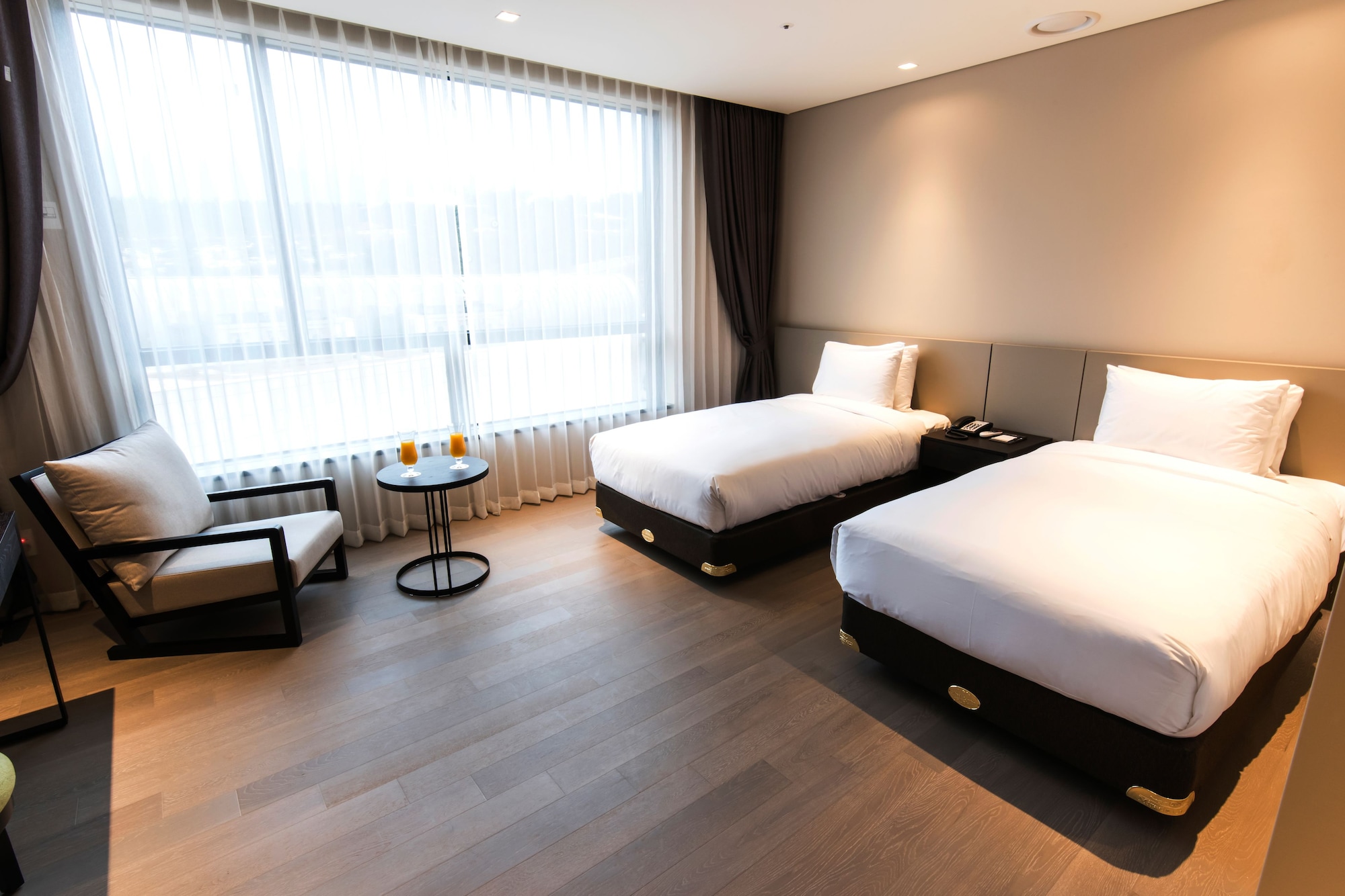 STANDARD, TWIN BEDS