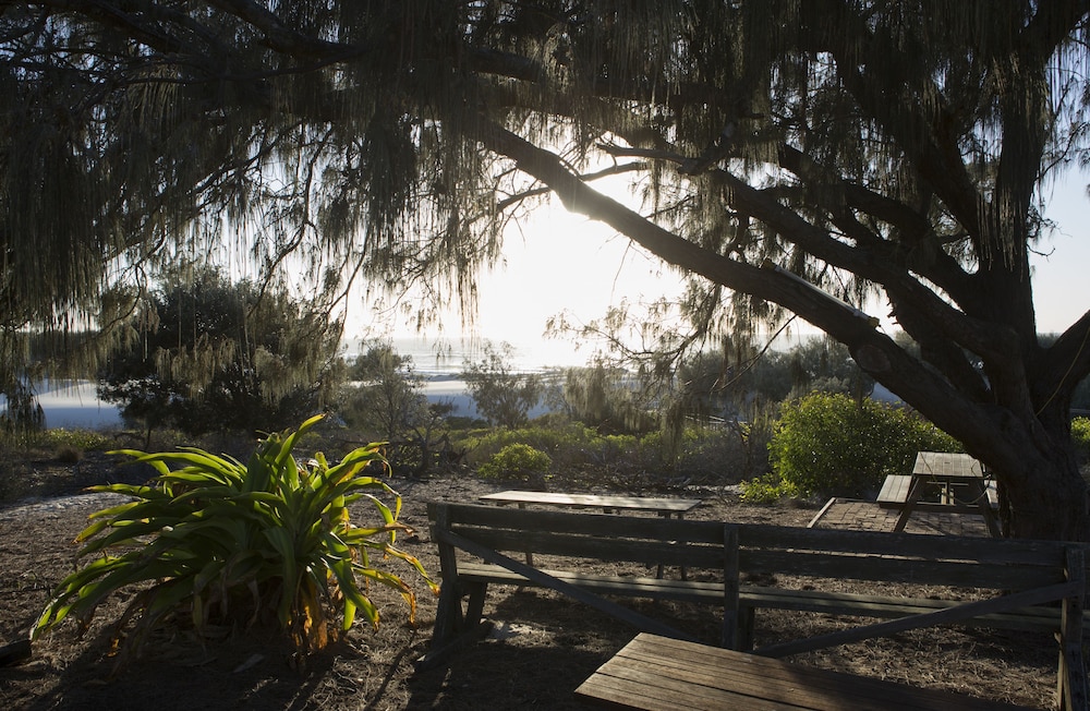COURAN COVE ISLAND RESORT 42/50