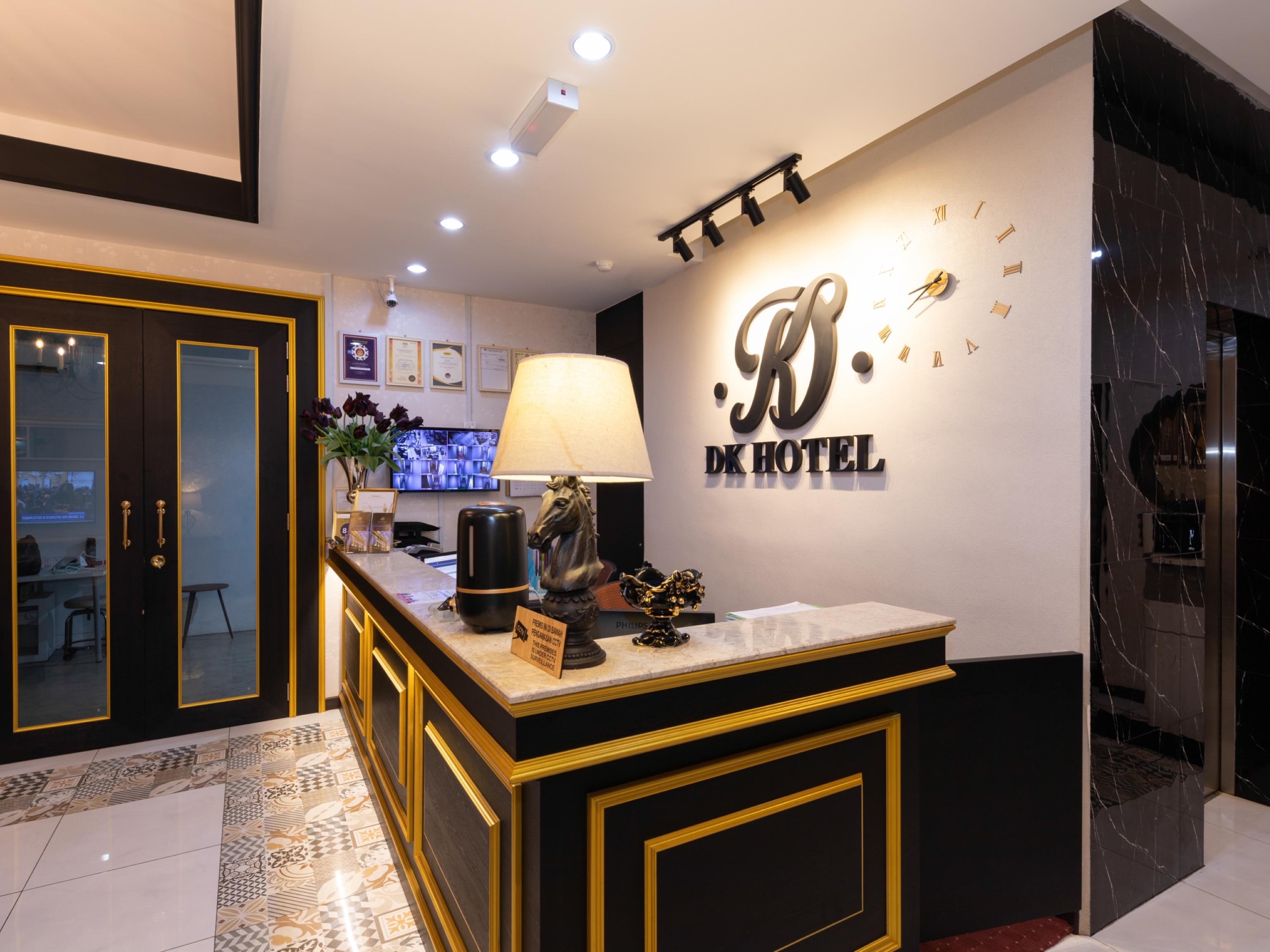 Dk Hotel 6/40