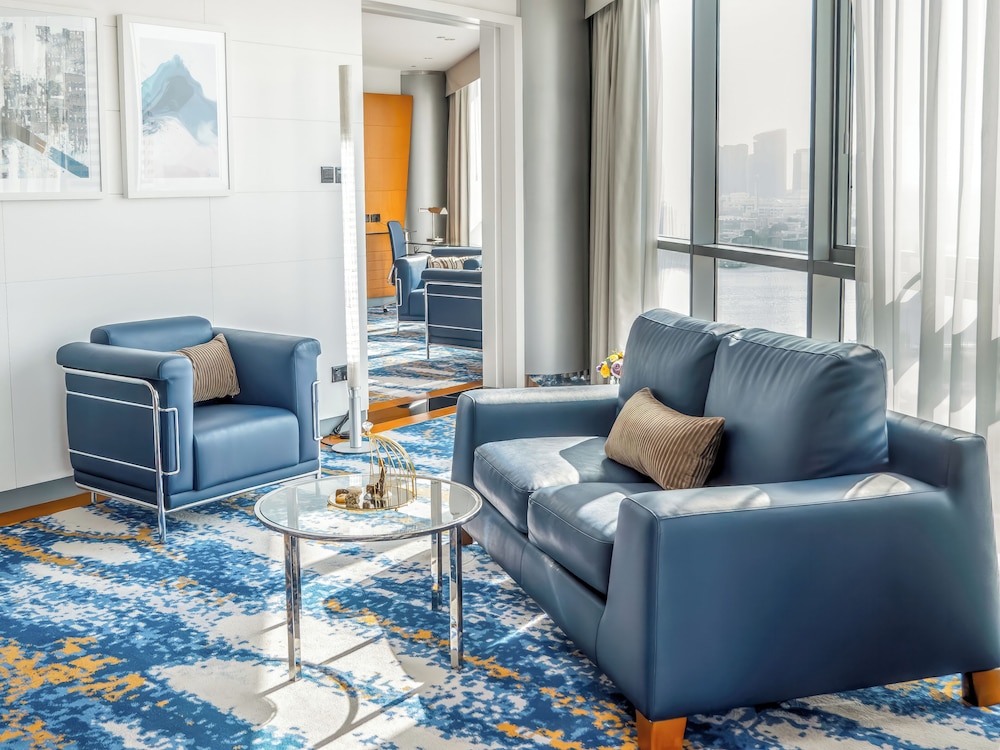 Movenpick Dubai Creek 24/49