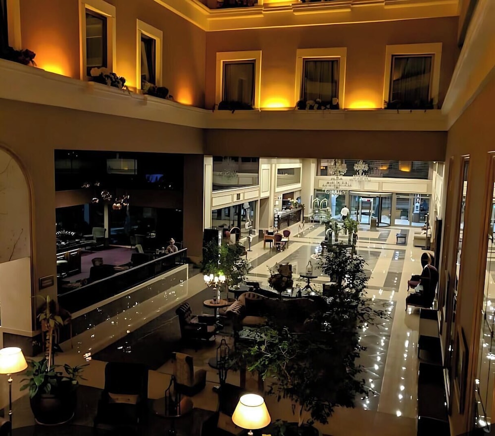 Euro Park Hotel 8/71