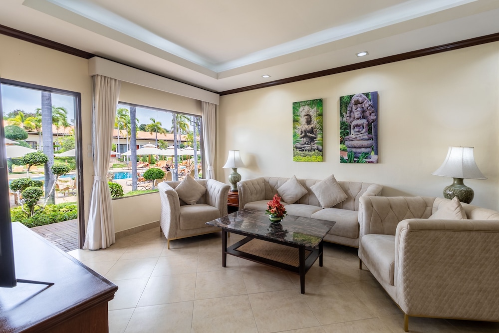 Thai Garden Resort 87/105