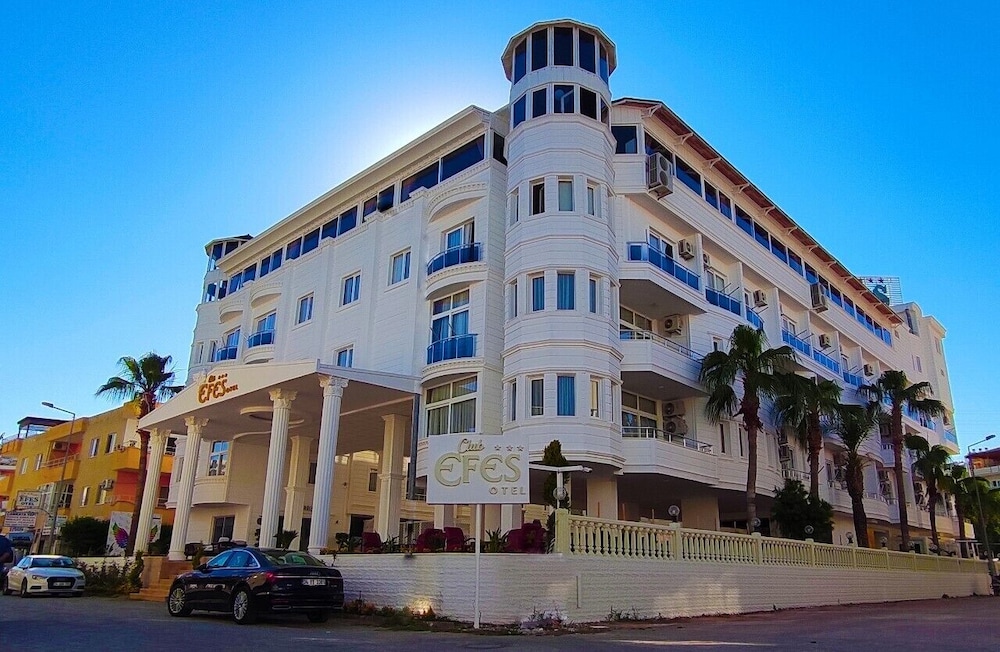 Club Efes Otel 42/49