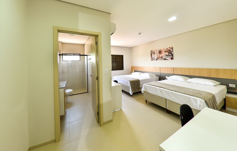 Hotel Plaza Garden 48/48