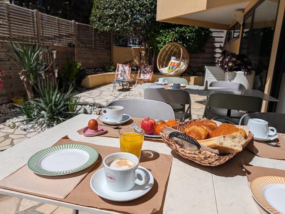 Hotel Le Collier 32/50