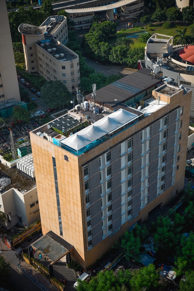 Monotel Luxury Business Hotel 2/50