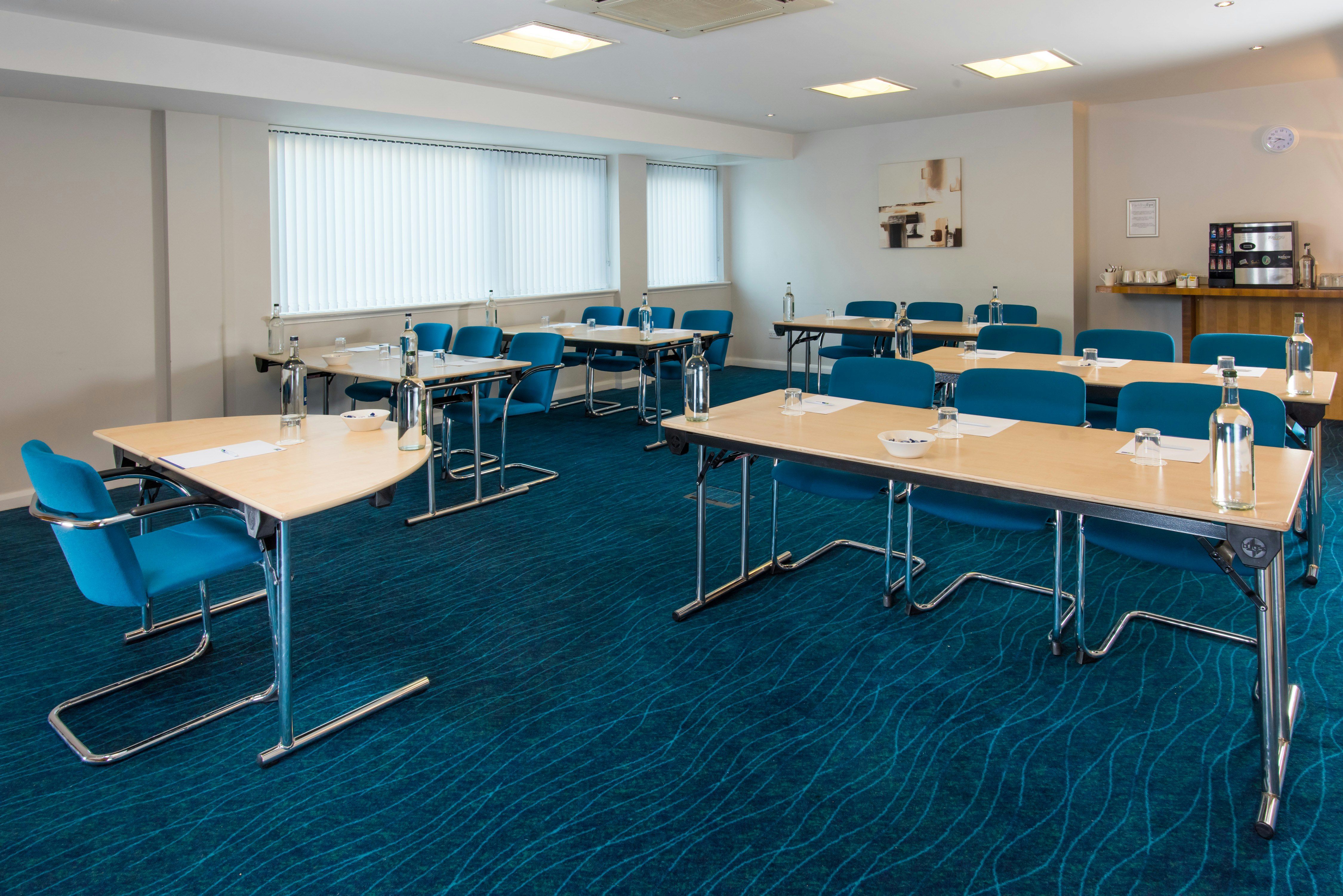 Holiday Inn Express Hemel Hemptstead 14/15
