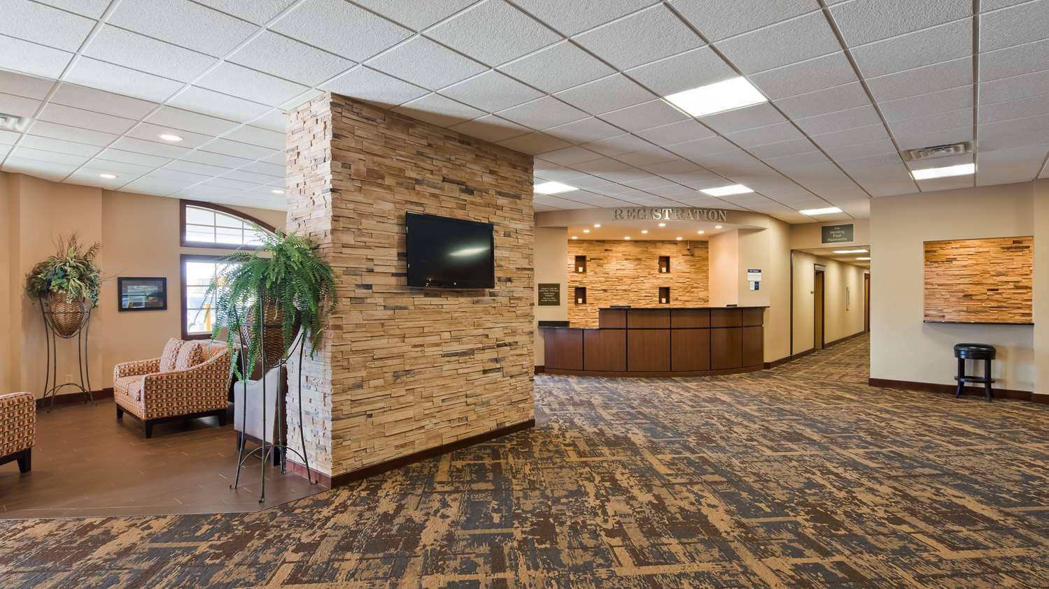 Crossroads Hotel & Event Center 6/16