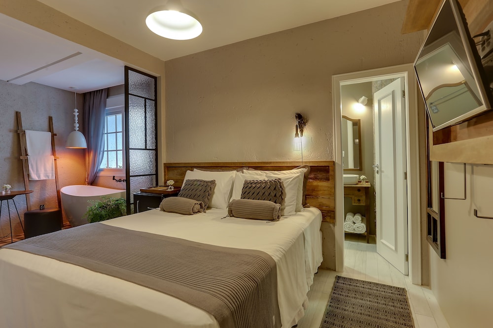 PREMIER, DOUBLE BED