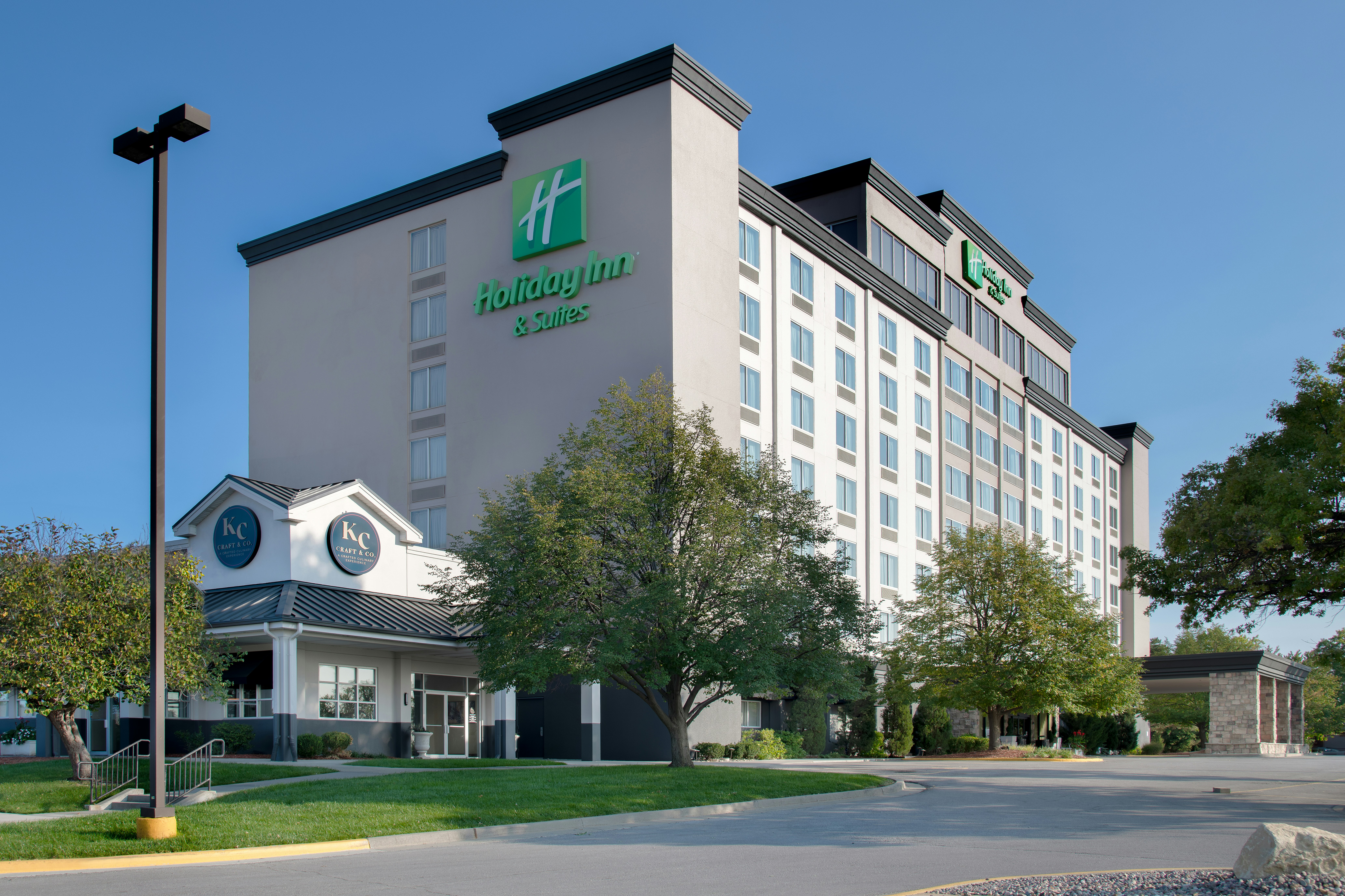 Holiday Inn Hotel And Suites Overland Park West 77/78