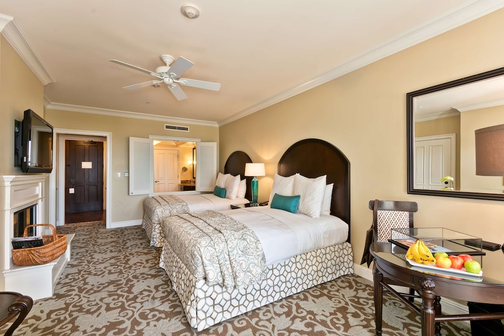Beach Village at The Del, LXR Hotels & Resorts 5/42