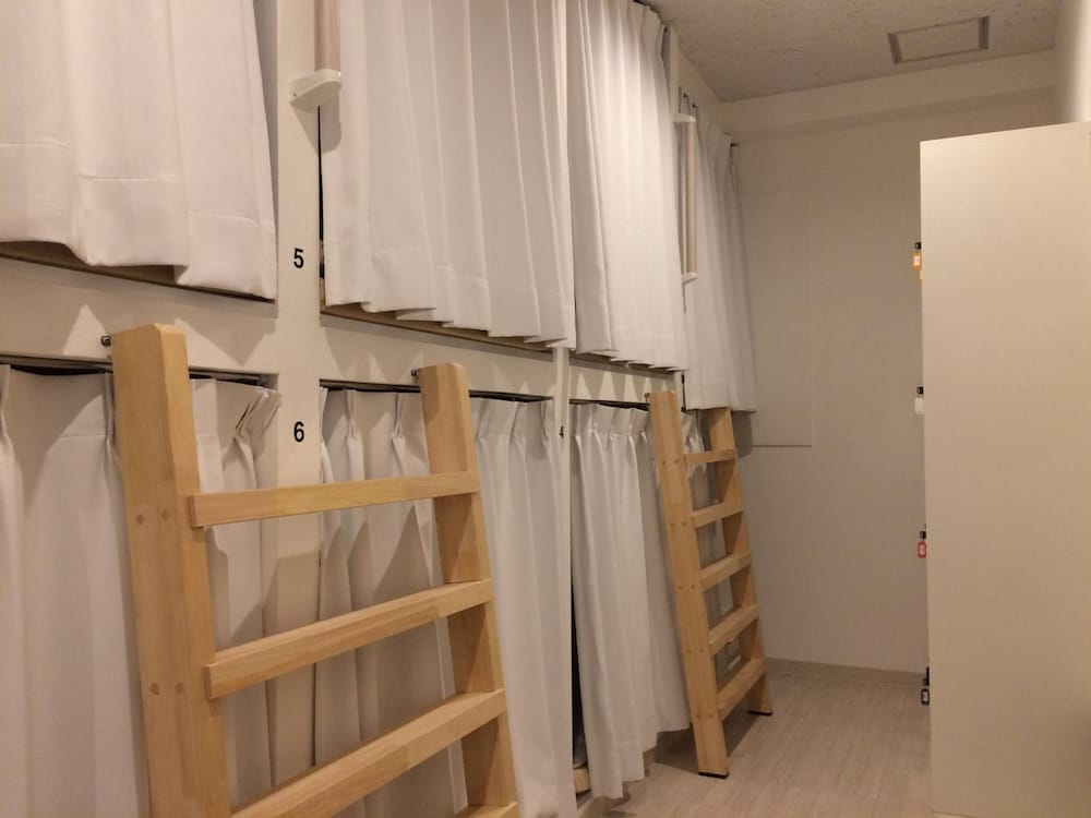 Bnb+ Costelun Akiba - Hostel Caters To Adult Female Only 17/50