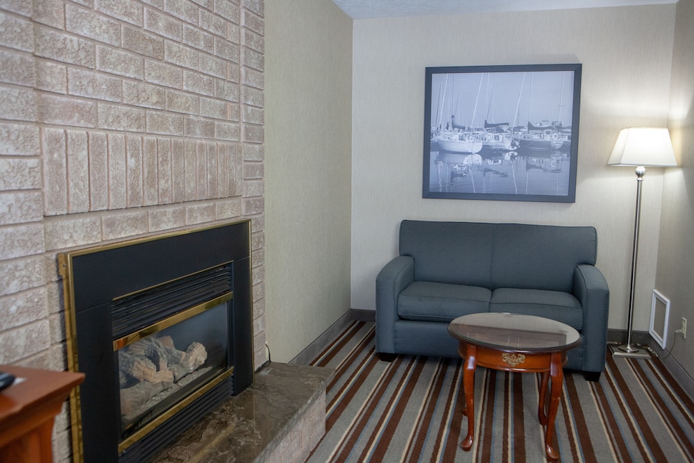 Super 8 by Wyndham Port Elgin 21/35