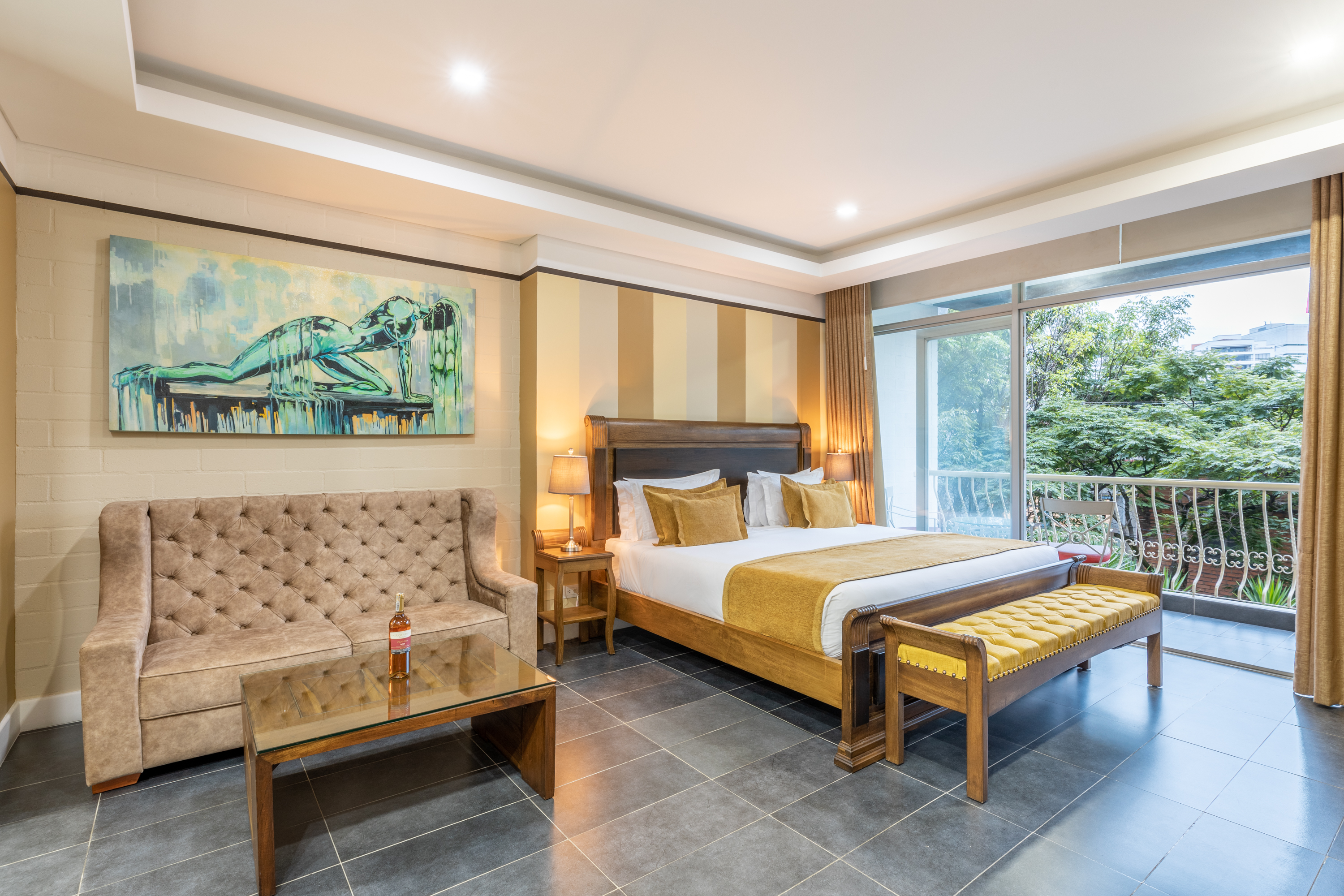 غرفة سوبيريور بسرير كينج بشرفة، Hotel Du Parc 3/10