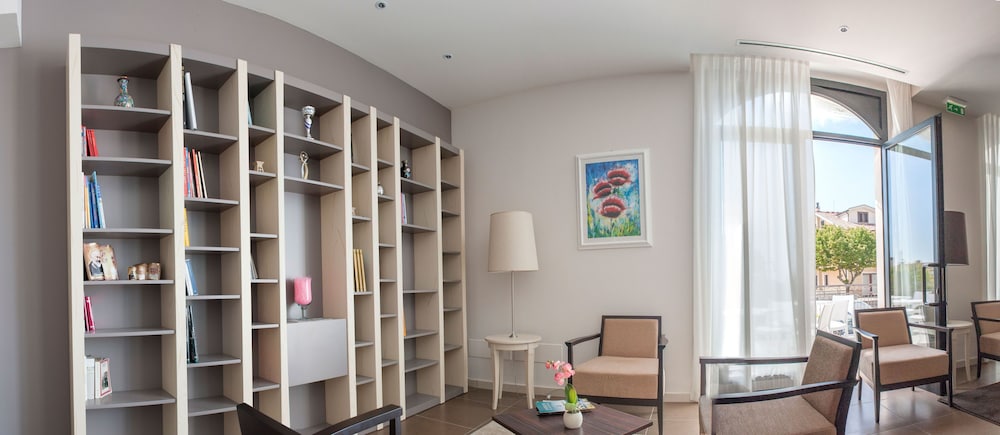 Hotel Fini 59/77