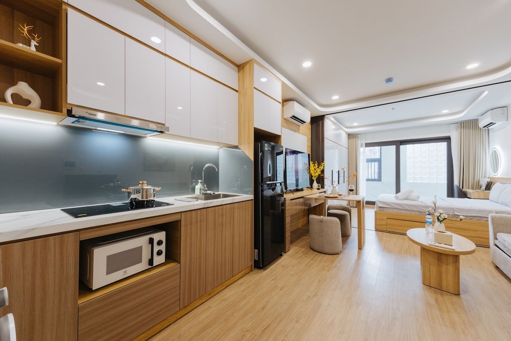 Wisteria Luxury Apartment 25/50