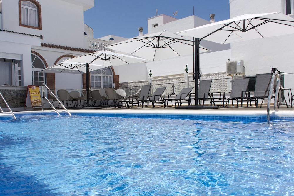 Hotel Chipiona 51/55