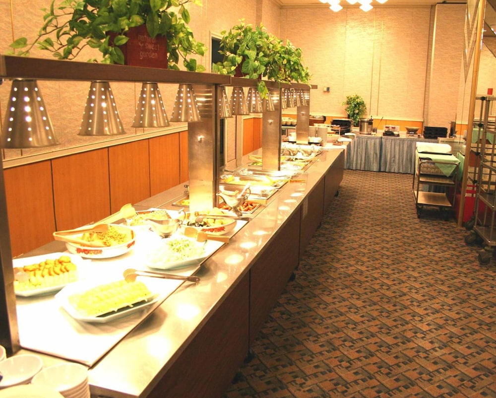 The Celecton Takamatsu (ex Okura Hotel Takamatsu) 29/38