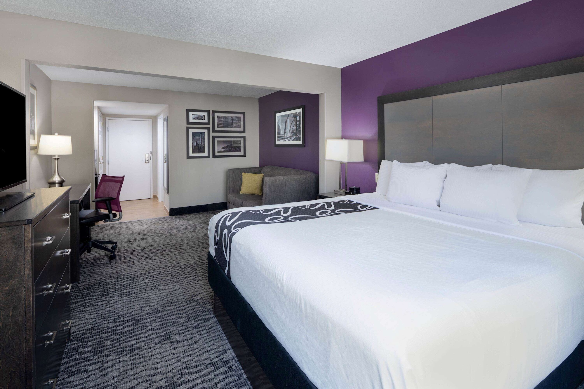 Executive, King Bed