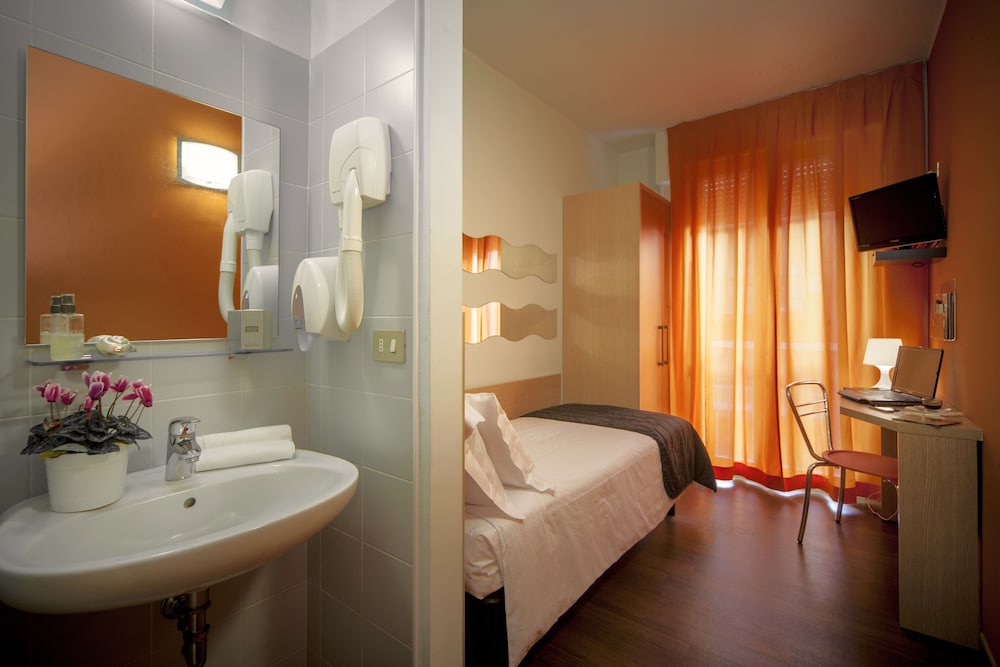 Hotel Polo 55/72