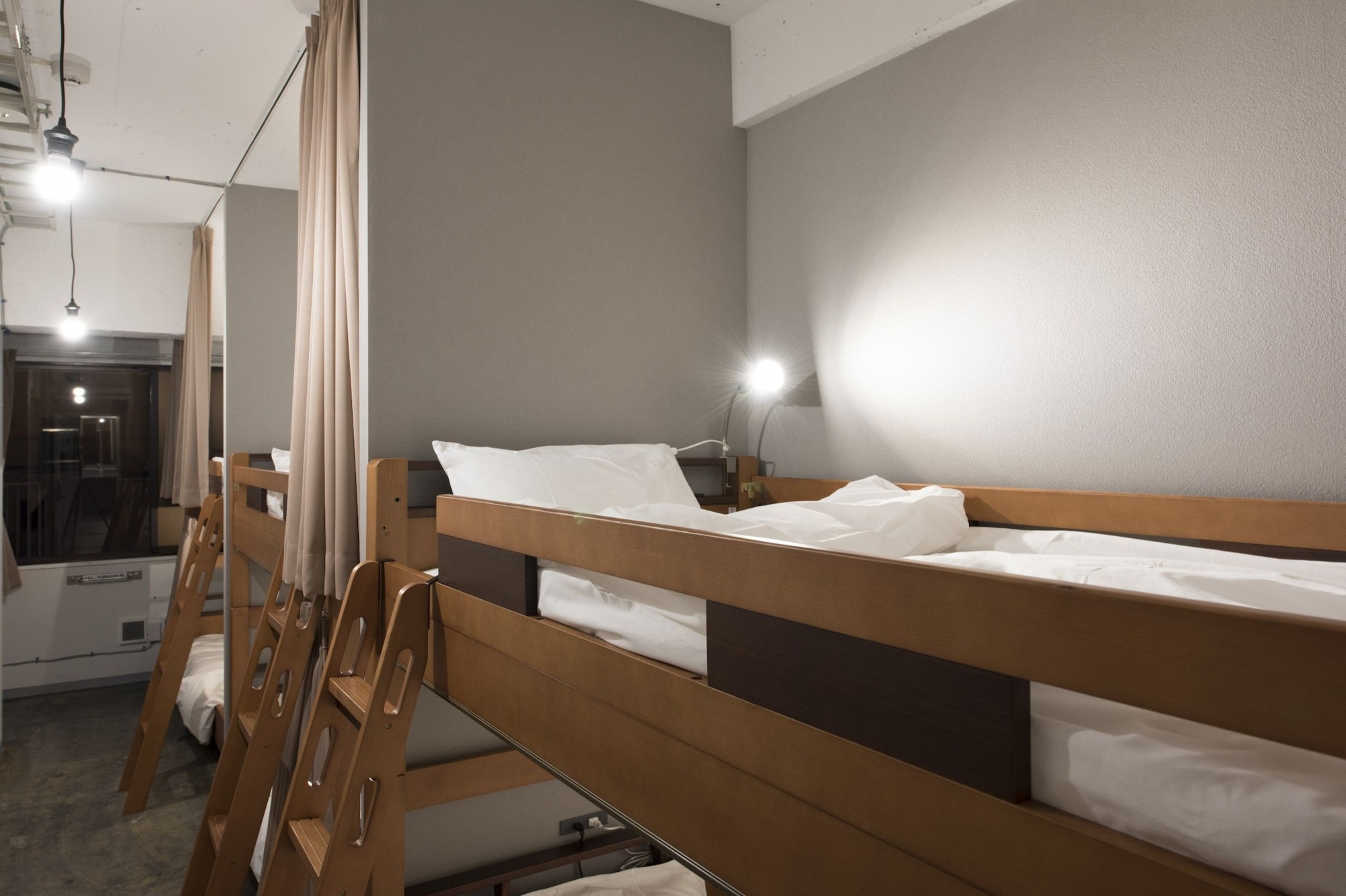 MALE DORM, 6 BEDS