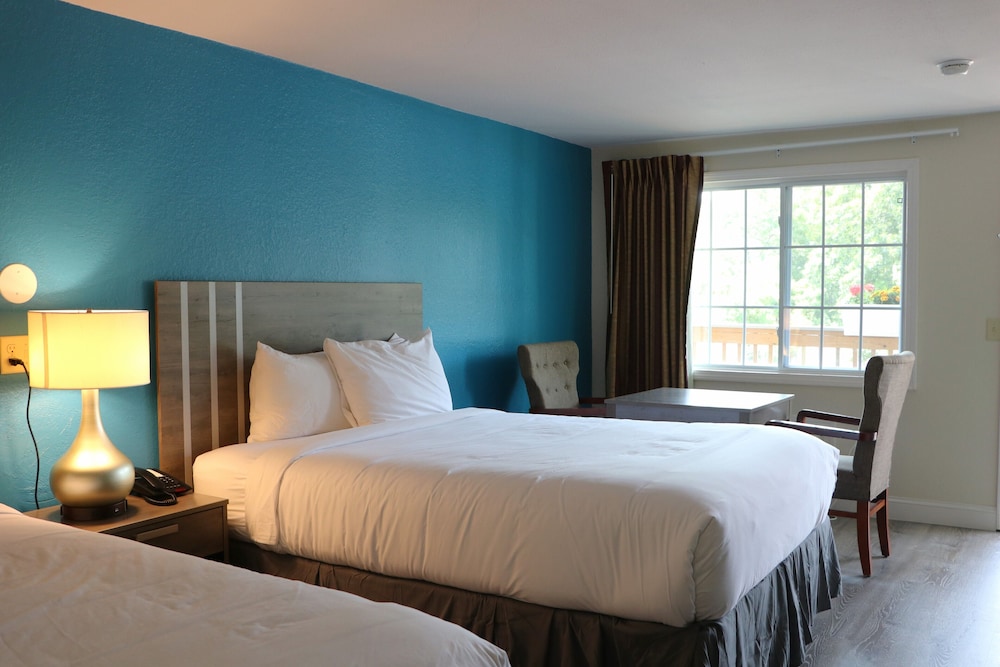 Travelodge West Yarmouth/Hyannis 10/45