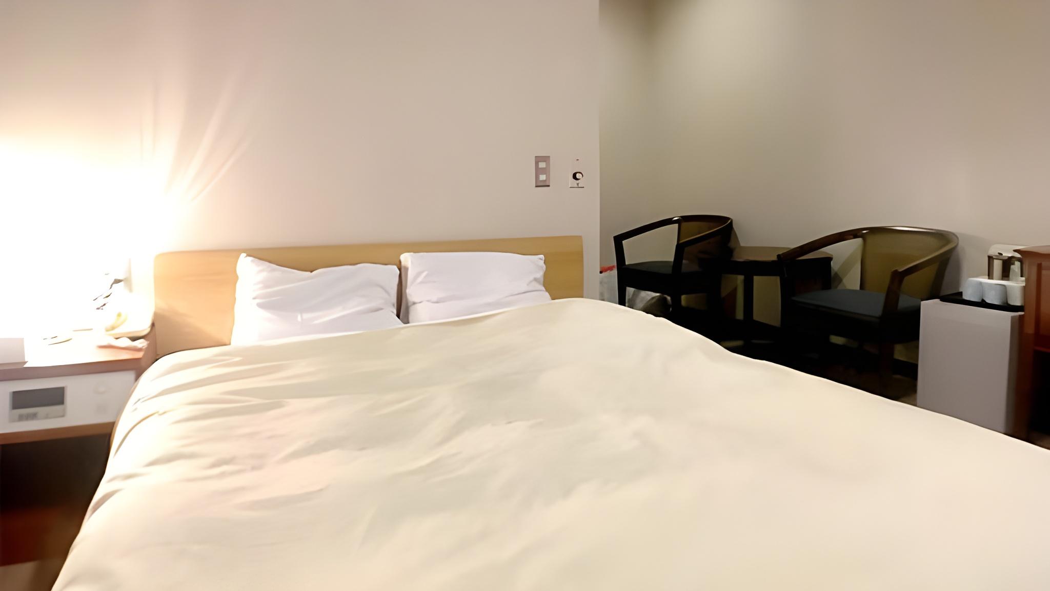 Semi Room, Compact, Standard, Semi Double Bed, Smoking